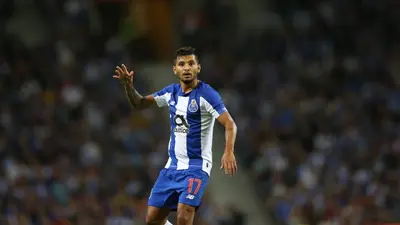 acd1c446-dc2a-4fe0-916c-8ad8b73d2ac1 ¡Dragones aztecas! Porto recordó a los jugadores mexicanos que precedieron a Santiago Giménez