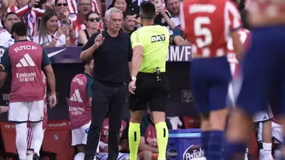 22981bfb-8253-42f5-a5a0-29d4a1b1c8e9-2 “Los que están felices son los árbitros”: Mourinho explota tras la derrota del Real Madrid