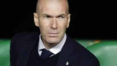 3a256574-0653-4a67-9b90-be1976202a5c "Debemos luchar contra el racismo": el mensaje de Zidane en su presentación con Francia