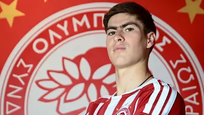 4fe0618c-01ea-4666-8bfa-dd2701dd9b62 'Hormiga' González arranca como titular en Europa: El mexicano busca su primer gol con Olympiacos