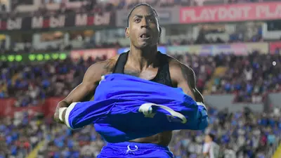 5a40a46c-94a8-4723-8945-228daae85249 ¿Willer Ditta deja Cruz Azul para ir a River Plate? Esto es lo que se sabe