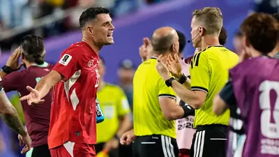 6c64046a-0af3-4aef-afc3-b2562f175e12 Xhaka se lanza contra arbitraje tras eliminación de Suiza ante Argentina: “Pierdes por una decisión del árbitro”