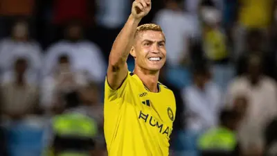 6c82b765-9b45-4591-9267-3a192353aa40-2 Cristiano Ronaldo protagoniza el ‘oso del año’ en el partido ante Al Ittihad