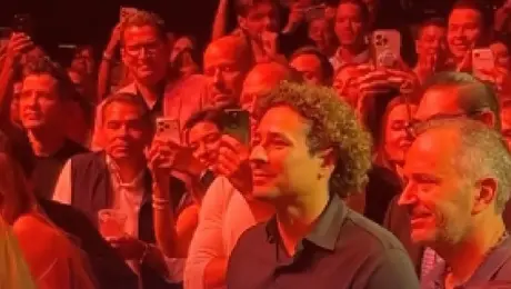 77f03b60-3a77-4355-af15-4c2dfb70cd41 “Nunca voy a olvidarte”: Cristian Castro dedica canción a Memo Ochoa en concierto