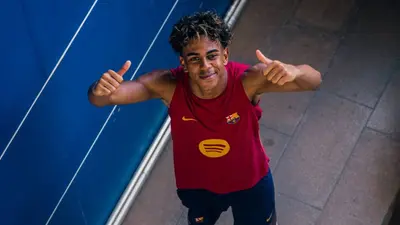 7ef5a536-bf67-4fb9-bdad-90db938df86c-3 Lamine Yamal será capitán del Barcelona para la temporada 2026/27