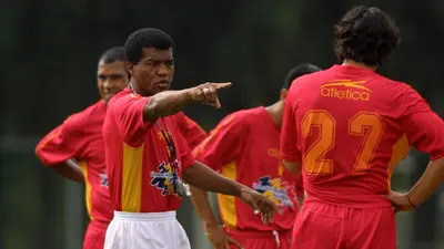 82367b67-b684-473a-a483-86b5a1382f7a Exfutbolista de América y Tecos fue agredido por barristas de Sporting Cristal de Perú