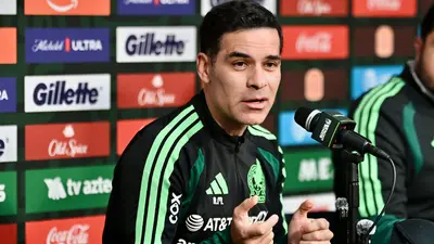 85b66653-2ec3-4833-b6a8-c96c37ae52c0 "Me gustaría jugar como el Barcelona, pero no tenemos la materia prima": Rafael Márquez sobre el Tri