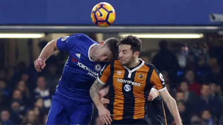 9a0922a1-9a2b-4d0d-aa7b-cb31a4276bf5 Raúl Jiménez: Ryan Mason, el futbolista que se retiró por una fractura de cráneo