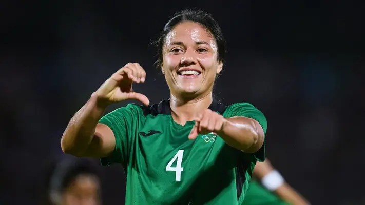 a3ae4c4f-f17e-4e25-acf7-6ffa5e1871a0 ¡Bombazo! Rebeca Bernal a un paso del Manchester United