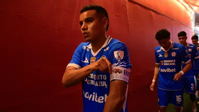 a69bb0d2-fb35-4ea0-95d7-b9f6a29086b9 "Retador y motivante": Charly Rodríguez se ilusiona previo a enfrentar a Lionel Messi