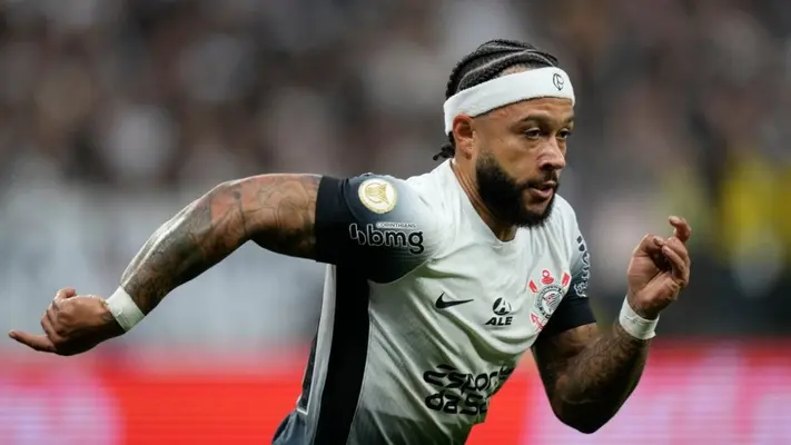 df8bad88-0191-49da-8e11-1b33e27764ef ¡Que siempre sí! Corinthians renueva a Memphis Depay tras amenazas contra su presidente