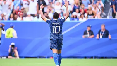 e139c6d1-64cb-46d6-ae34-d6efbc28f30a-3 "Un jugador que marca goles nunca será un problema": Mbappé responde a las críticas