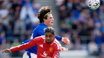 e219276c-1ae8-4908-a890-5a7182fe4d5c-1 El Manchester United deja escapar la victoria ante el Everton con un gol en el último suspiro