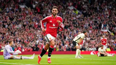 f6726a40-4df2-4237-8e46-ce004f56dda1 ¡El show del capitán! Bruno Fernández comanda remontada de Manchester United