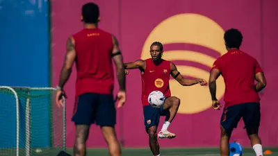 33ebc713-ffad-4f71-ab17-371ed390b60d FC Barcelona retira misteriosamente patrocinador de sus camisetas de entrenamiento
