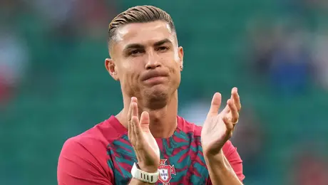 38d7a41b-fcdc-42c8-8ed8-cbe3198607b6 Bruno Fernandes sale en defensa de Cristiano Ronaldo e hizo una petición a compañeros y aficionados