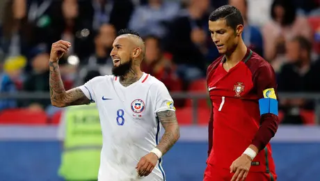5c94225c-e014-4c99-a04e-10211770aaa7-2 El increíble mensaje de Arturo Vidal a Cristiano Ronaldo tras su salida de Portugal
