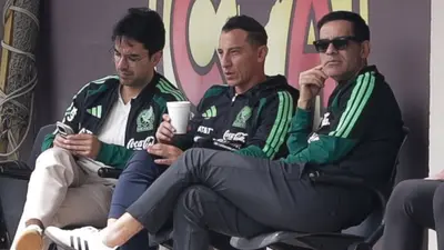 8169b415-6290-43a7-8a23-e4a1c2385cfe Andrés Guardado y Rafa Márquez contra sus fantasmas del 7-0 ante Chile