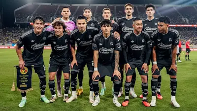 95bd5e0e-d91f-4950-970a-425d15e142d6 Santiago Bueno y Santiago Ramos debutaron con América en amistoso ante Cruz Azul