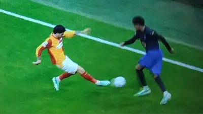 a37c7c86-ac5f-4796-8615-b634b90516c8-1 VIDEO: Lo que el Barcelona no quiere que veas; así fue la verdadera jugada de Lamine Yamal ante el Galatasaray