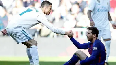 a6a70963-3cc8-4ea9-94fc-39c0e34150cc-6 De grande a grande: Cristiano Ronaldo se despide de Lionel Messi