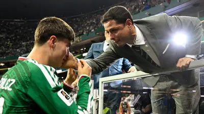 bb277948-d9a1-4264-8daa-c5ff61711fc2 Armando González revela en Olympiacos a su gran ídolo: ‘Chicharito’ Hernández