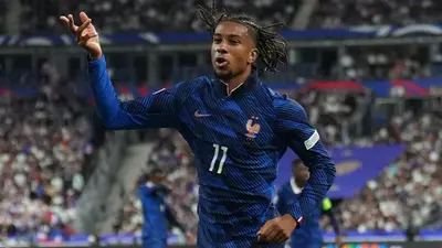 bf18c16d-d0ca-4bed-8401-8e4ff1434b01 VIDEO: Michael Olise marca un golazo en el Francia vs. Italia